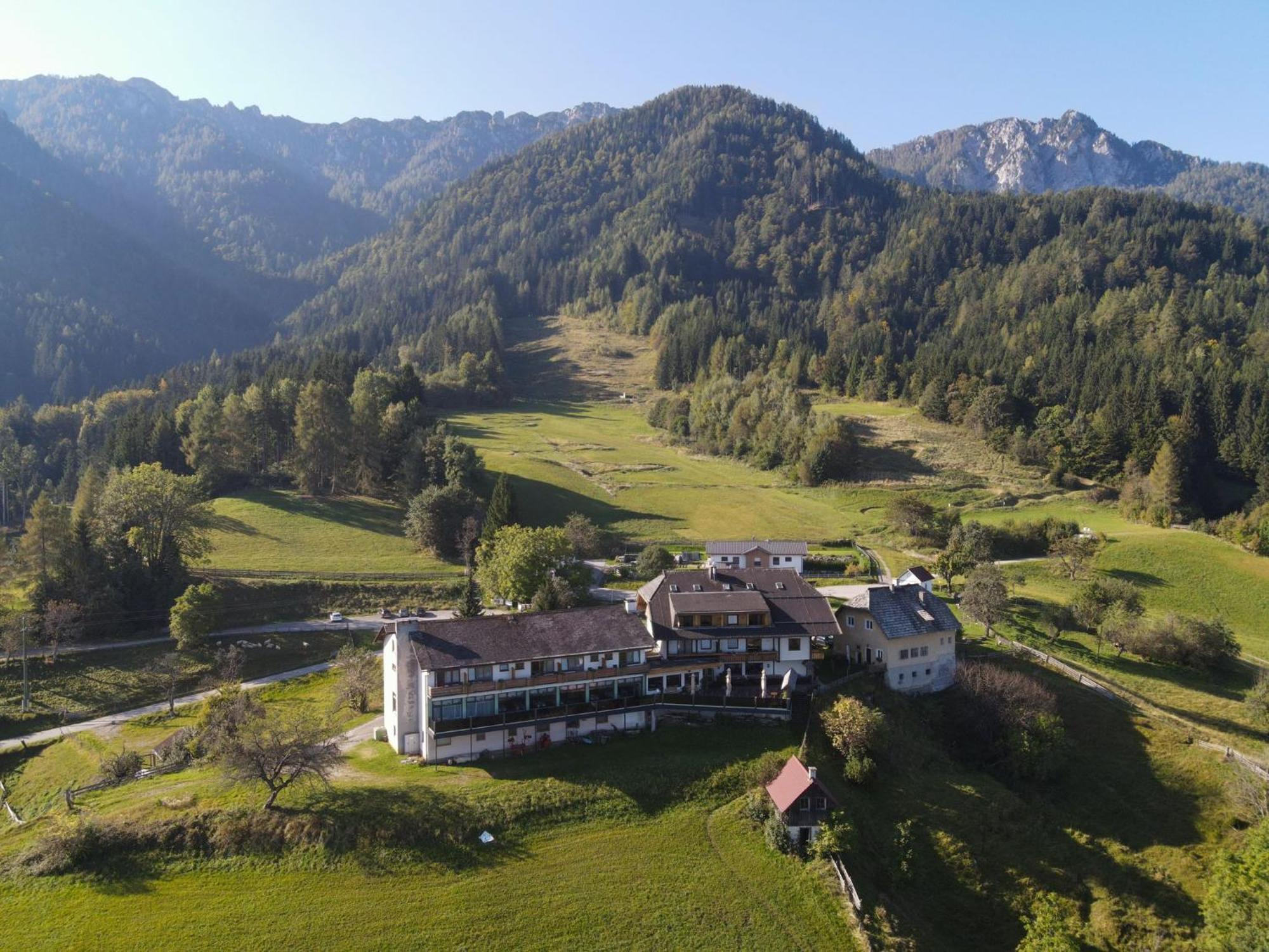 Hotel Baumgartnerhof Finkenstein am Faaker See Экстерьер фото